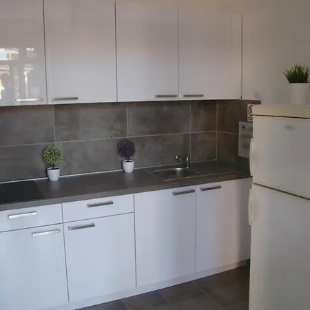 Apartament Konstruktivan