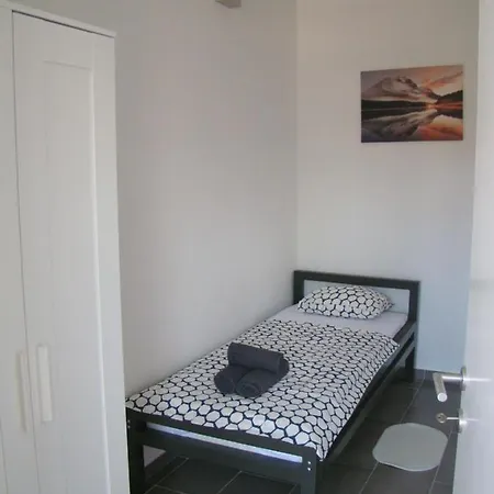 Apartament Konstruktivan