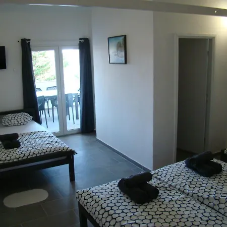 Konstruktivan Apartament Vir
