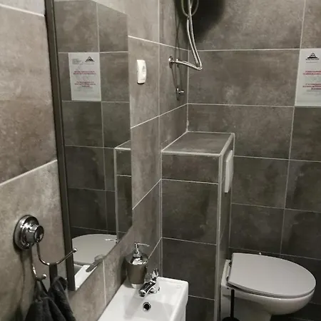 Konstruktivan *
