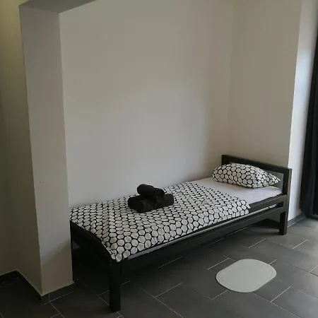 Konstruktivan Apartament Vir